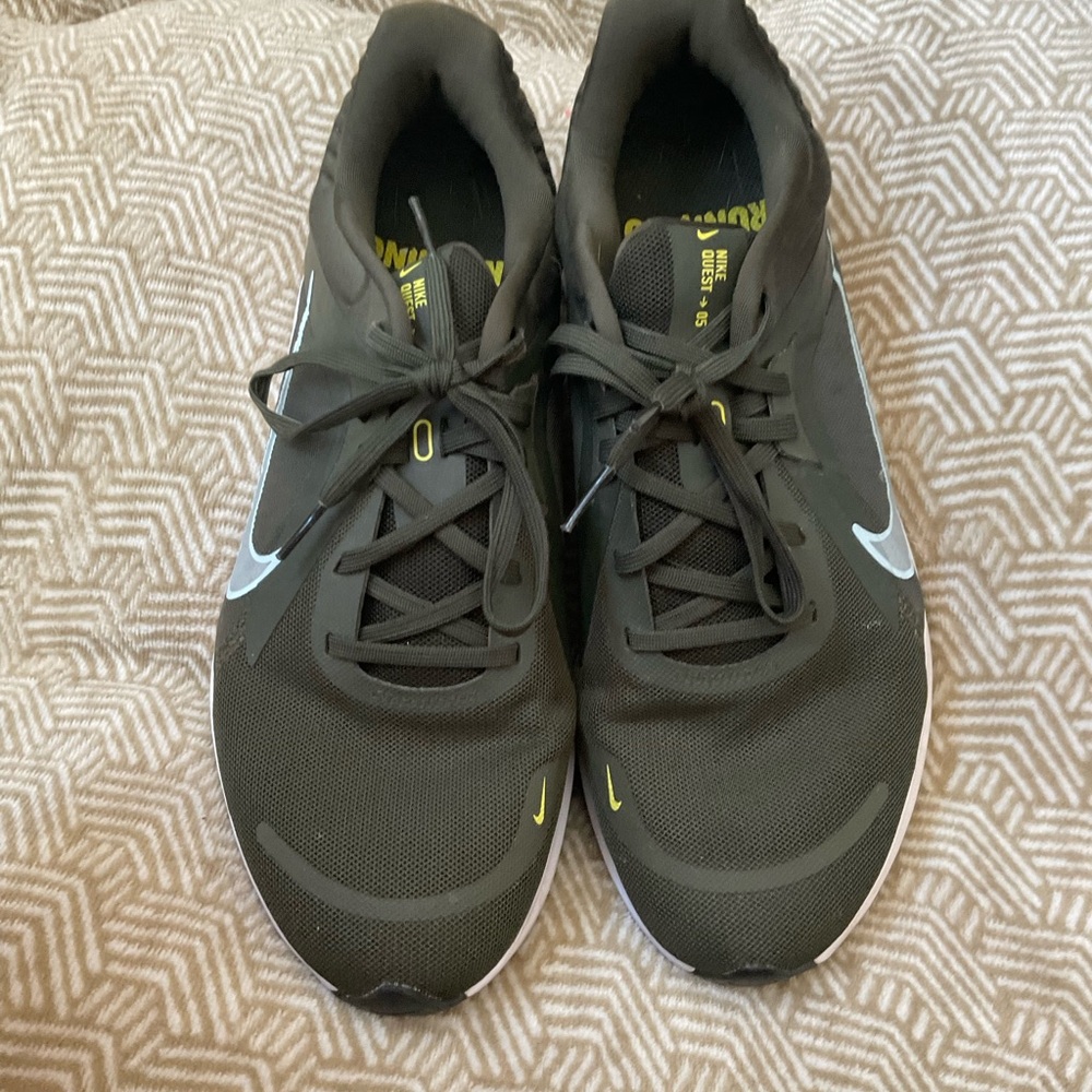 Nike green and Yellow Running Shoes